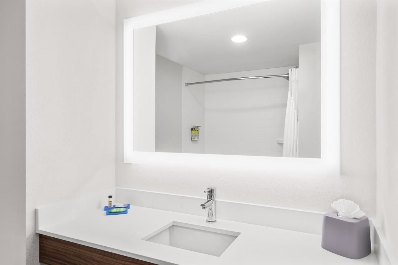 Holiday Inn Express Hotel & Suites Palm Bay By Ihg Ngoại thất bức ảnh