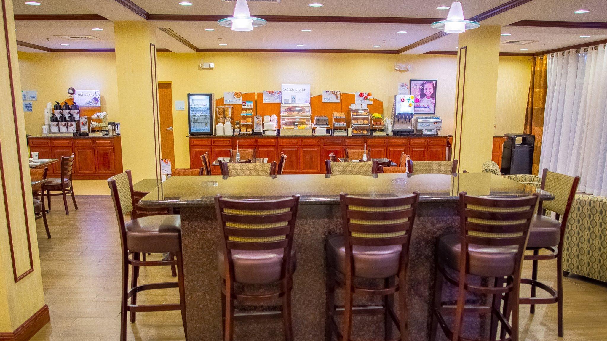 Holiday Inn Express Hotel & Suites Palm Bay By Ihg Ngoại thất bức ảnh